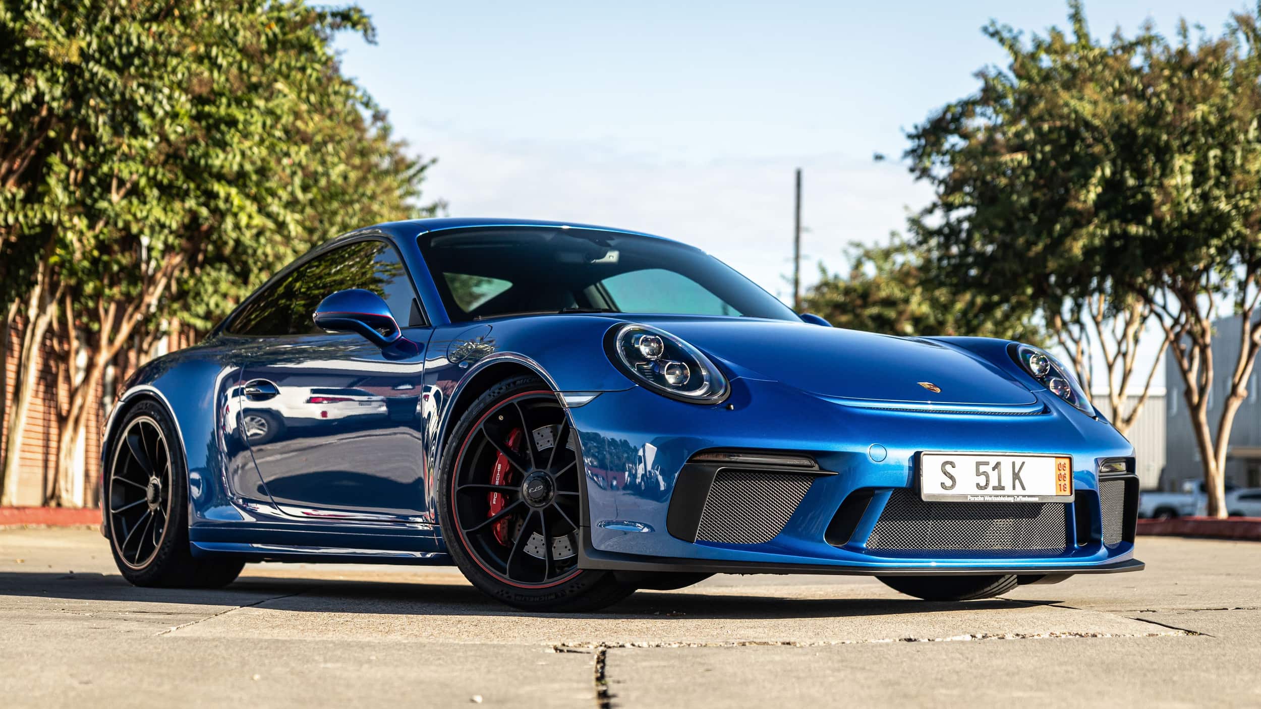 2018 Porsche 911 GT3 Touring in Sapphire Blue Metallic