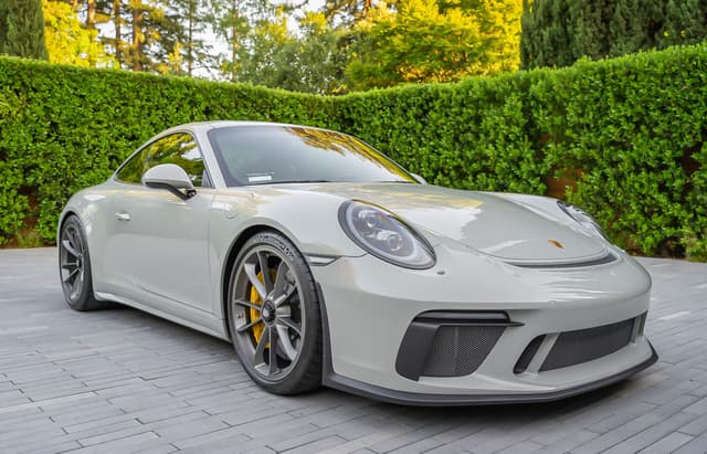 2018 Porsche 911 GT3 Touring in Chalk — photo 1