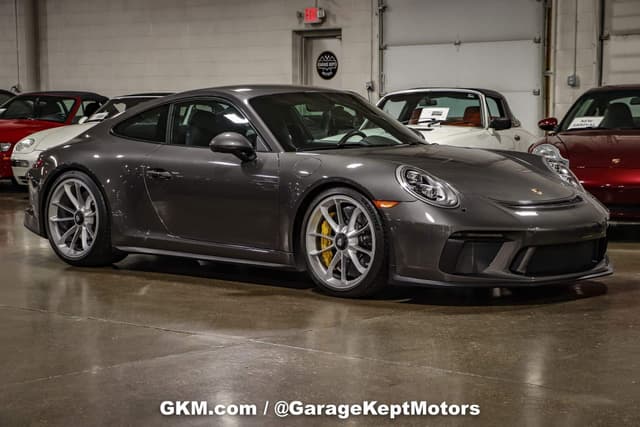 2018 Porsche 911 GT3 Touring in Agate Grey Metallic — photo 1