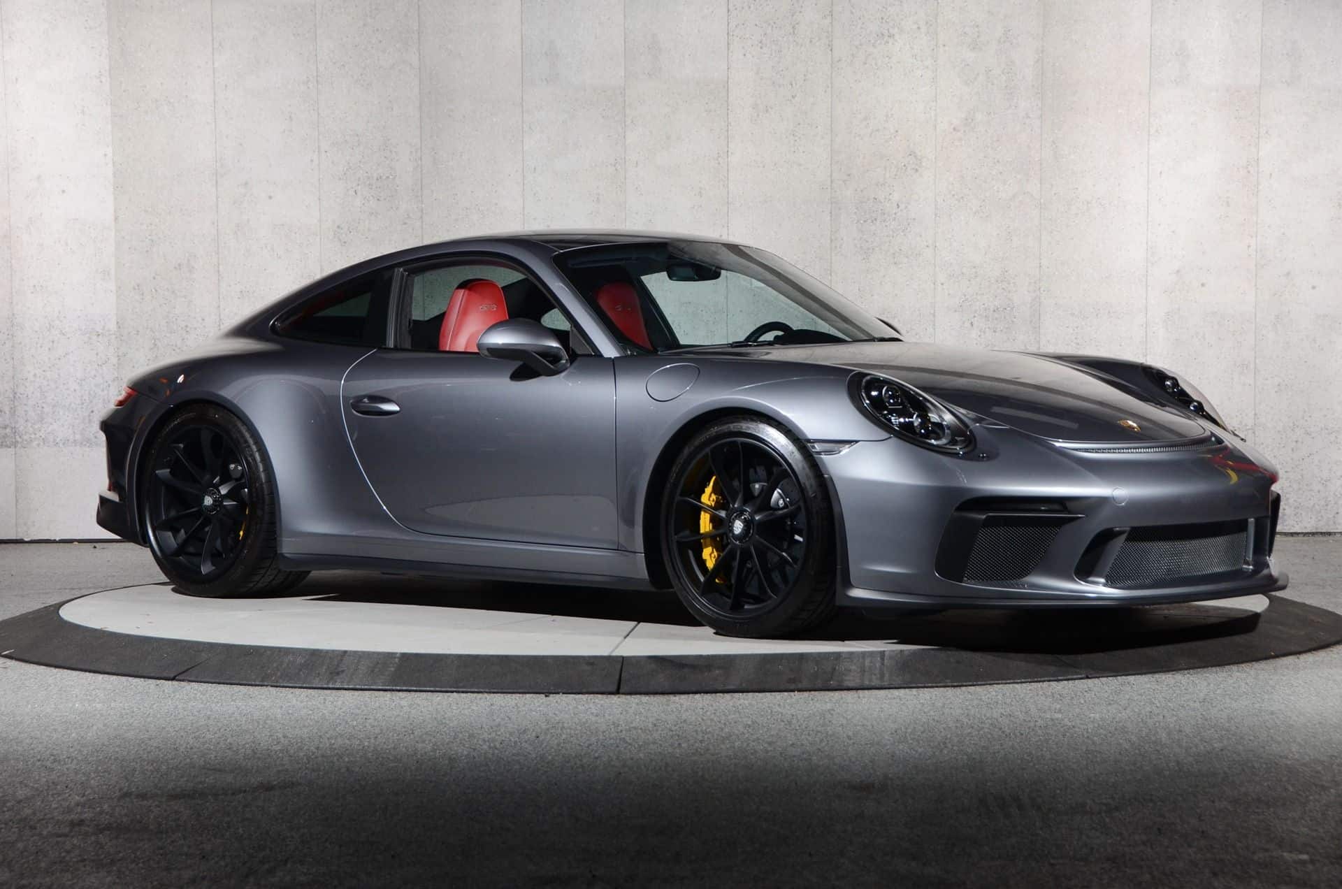 2018 GT3 Touring in PTS Meteor Grey Metallic