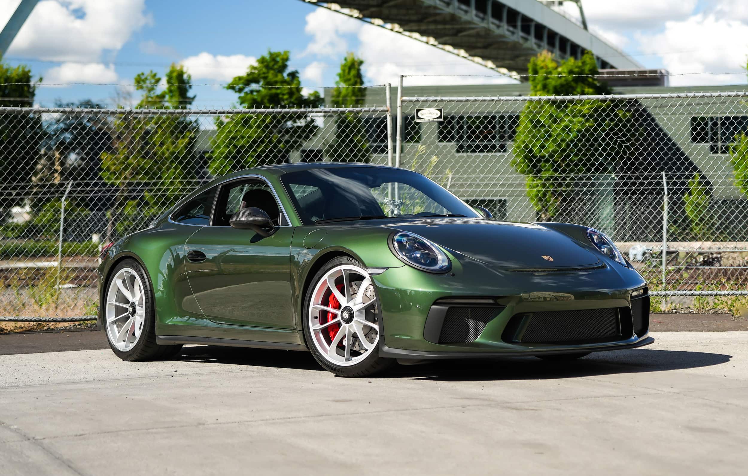 2018 Porsche 911 GT3 Touring in Exterior in Custom Color Metallic