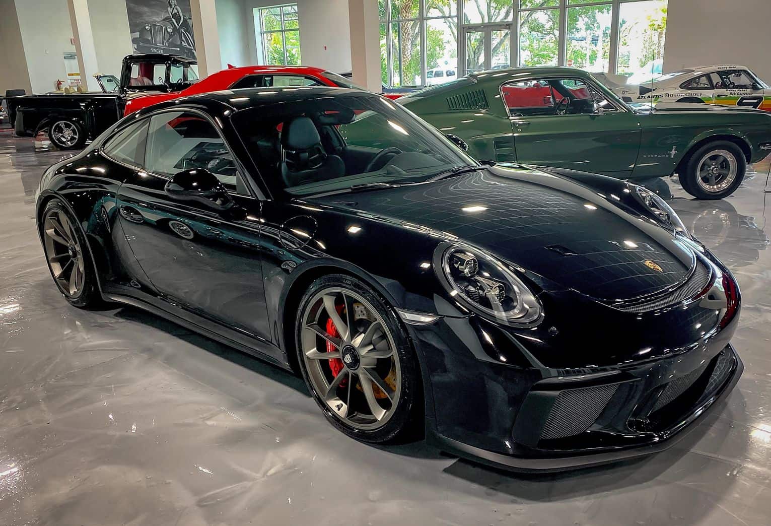 2018 Porsche 911 GT3 Touring in Black