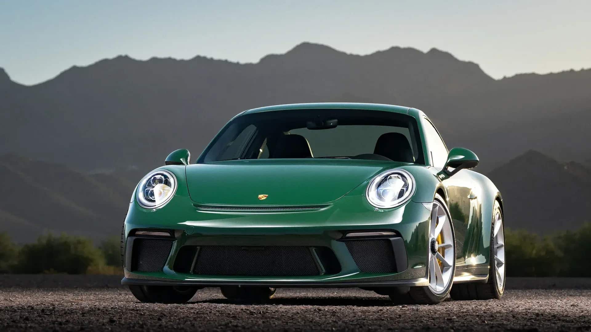 2018 Porsche 911 GT3 Touring in Exterior in Custom Color Non-Metallic