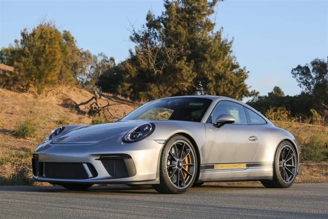 2018 Porsche 911 GT3 Touring in GT Silver Metallic — photo 1