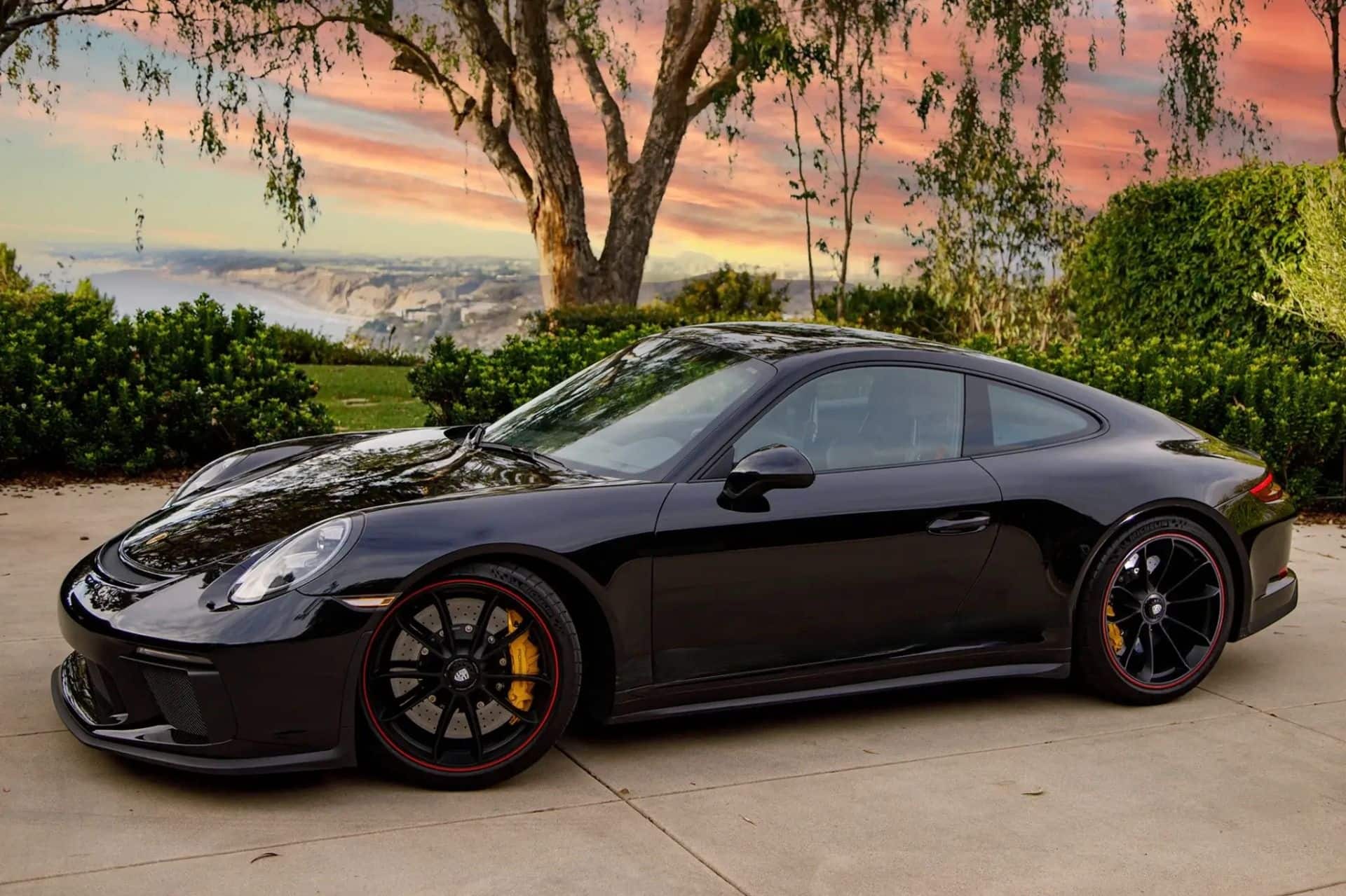 2019 Porsche 911 GT3 Touring in Jet Black Metallic