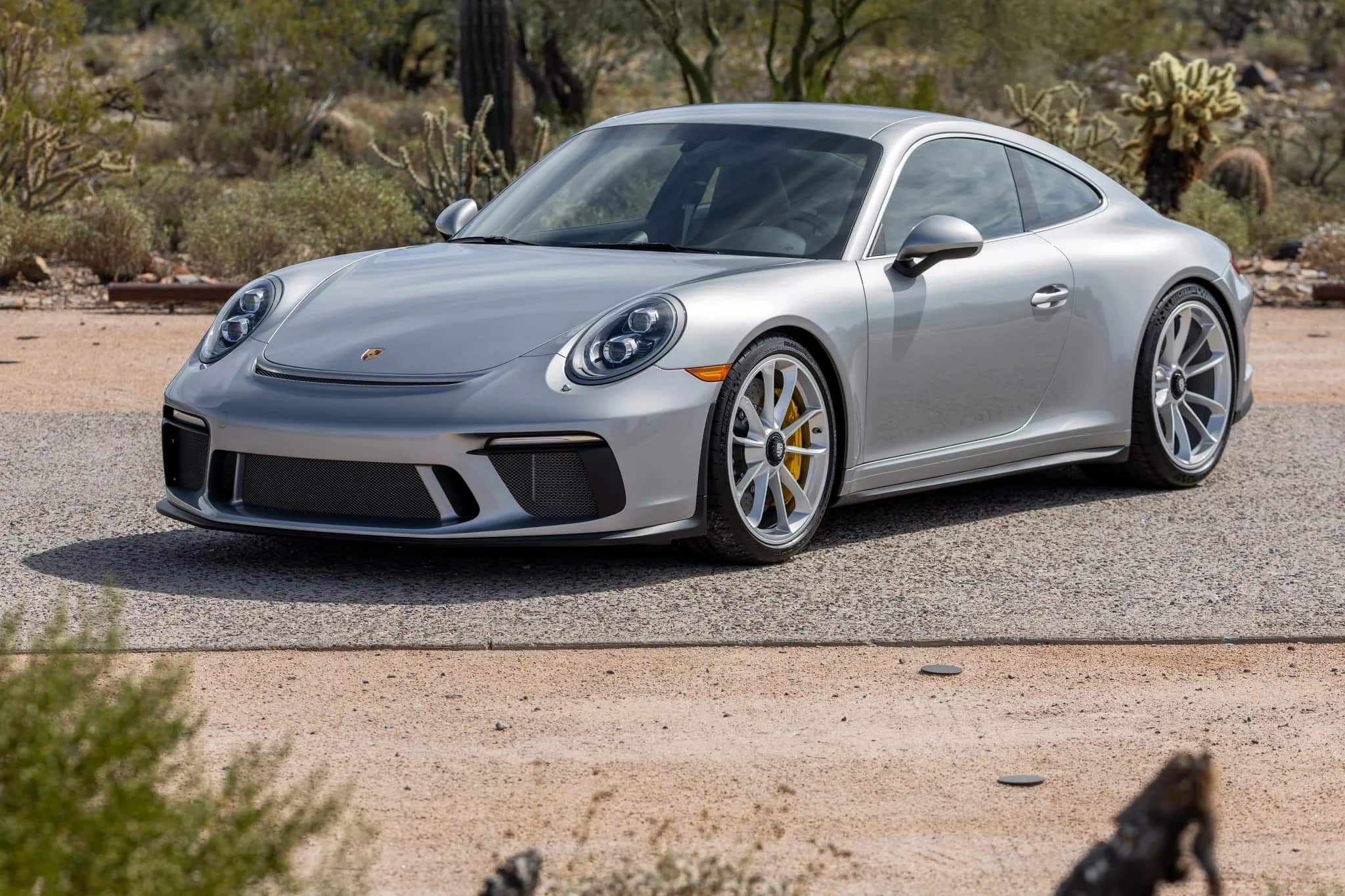 2018 Porsche 911 GT3 Touring in GT Silver Metallic