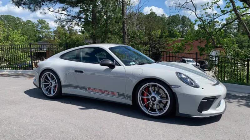 2018 Porsche 911 GT3 Touring in Chalk
