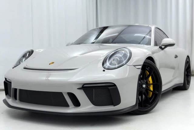2018 Porsche 911 GT3 Touring in Chalk — photo 1