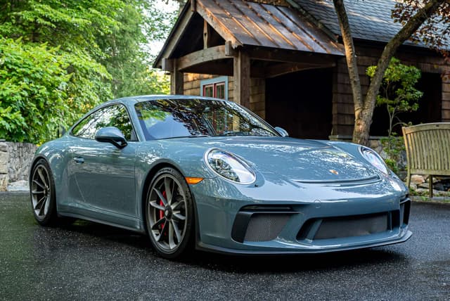 2018 Porsche 911 GT3 Touring in Unknown — photo 1