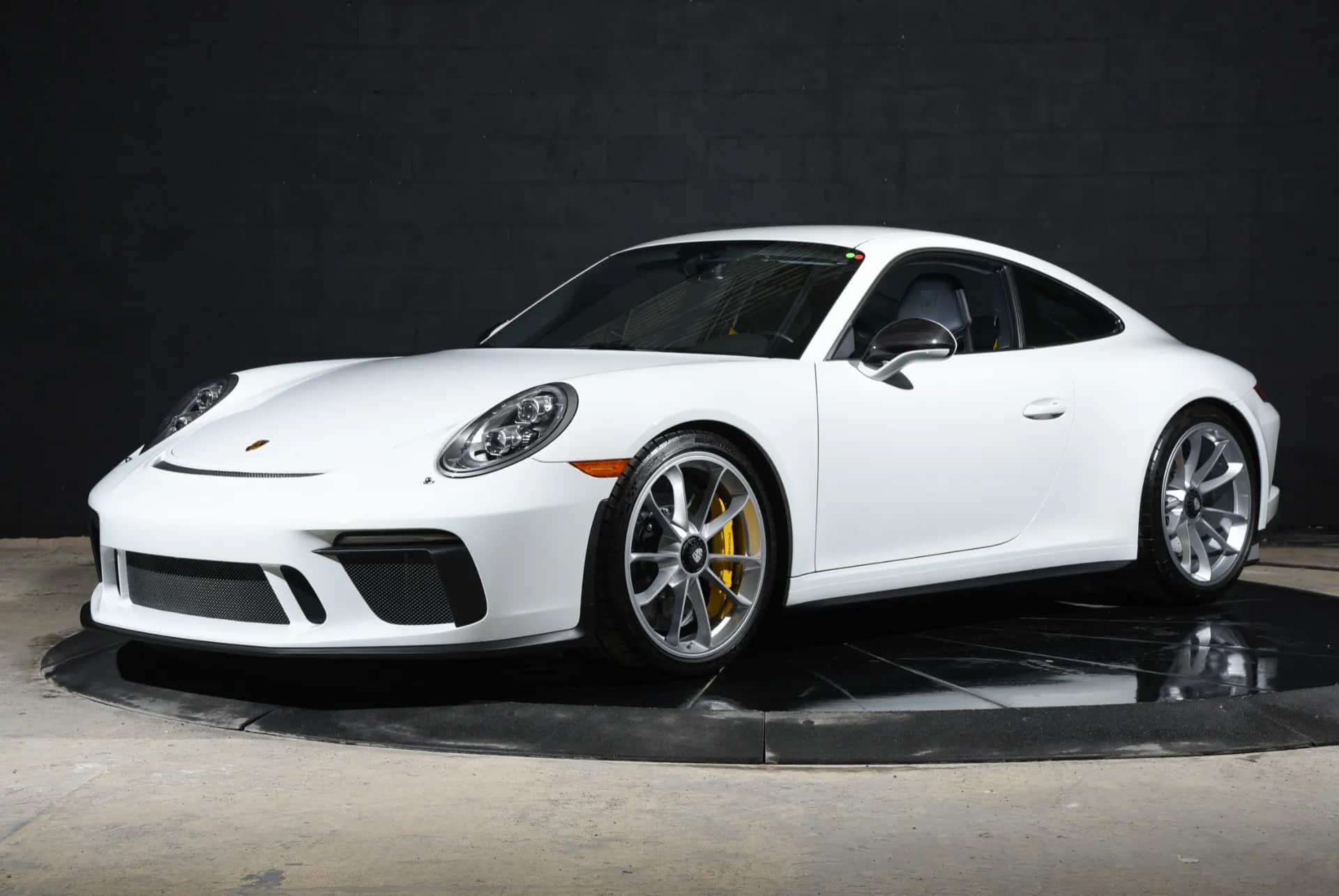 2018 Porsche 911 GT3 Touring in White