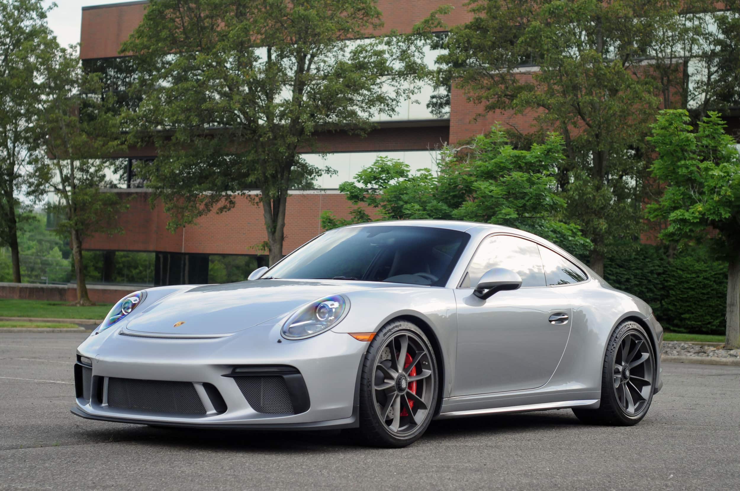2019 Porsche 911 GT3 Touring in GT Silver Metallic