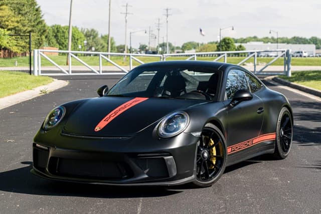 2018 Porsche 911 GT3 Touring in Unknown — photo 1