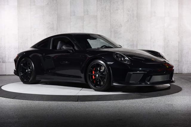 2018 Porsche 911 GT3 Touring in Jet Black Metallic — photo 1