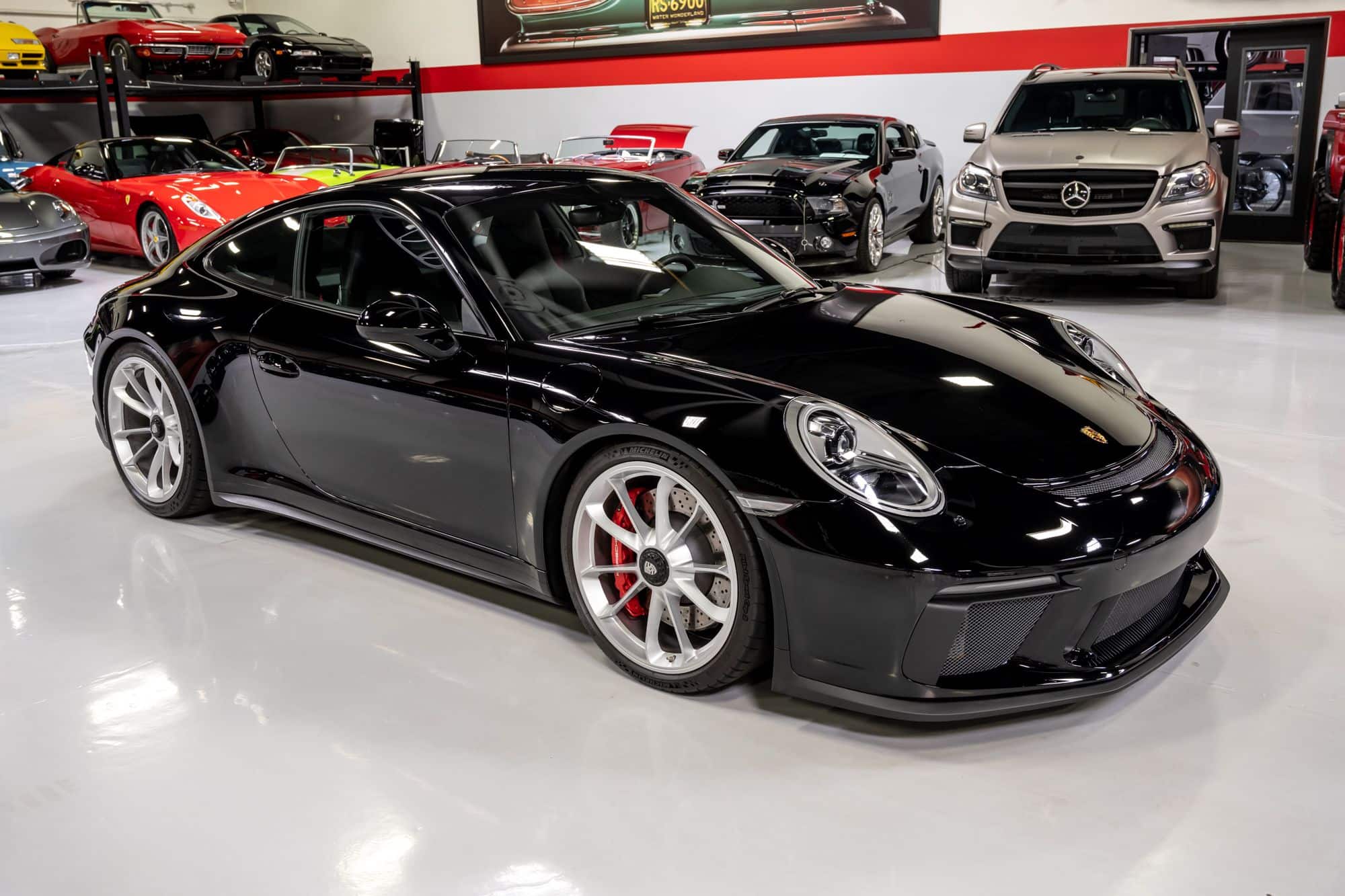 2019 Porsche 911 GT3 Touring in Black