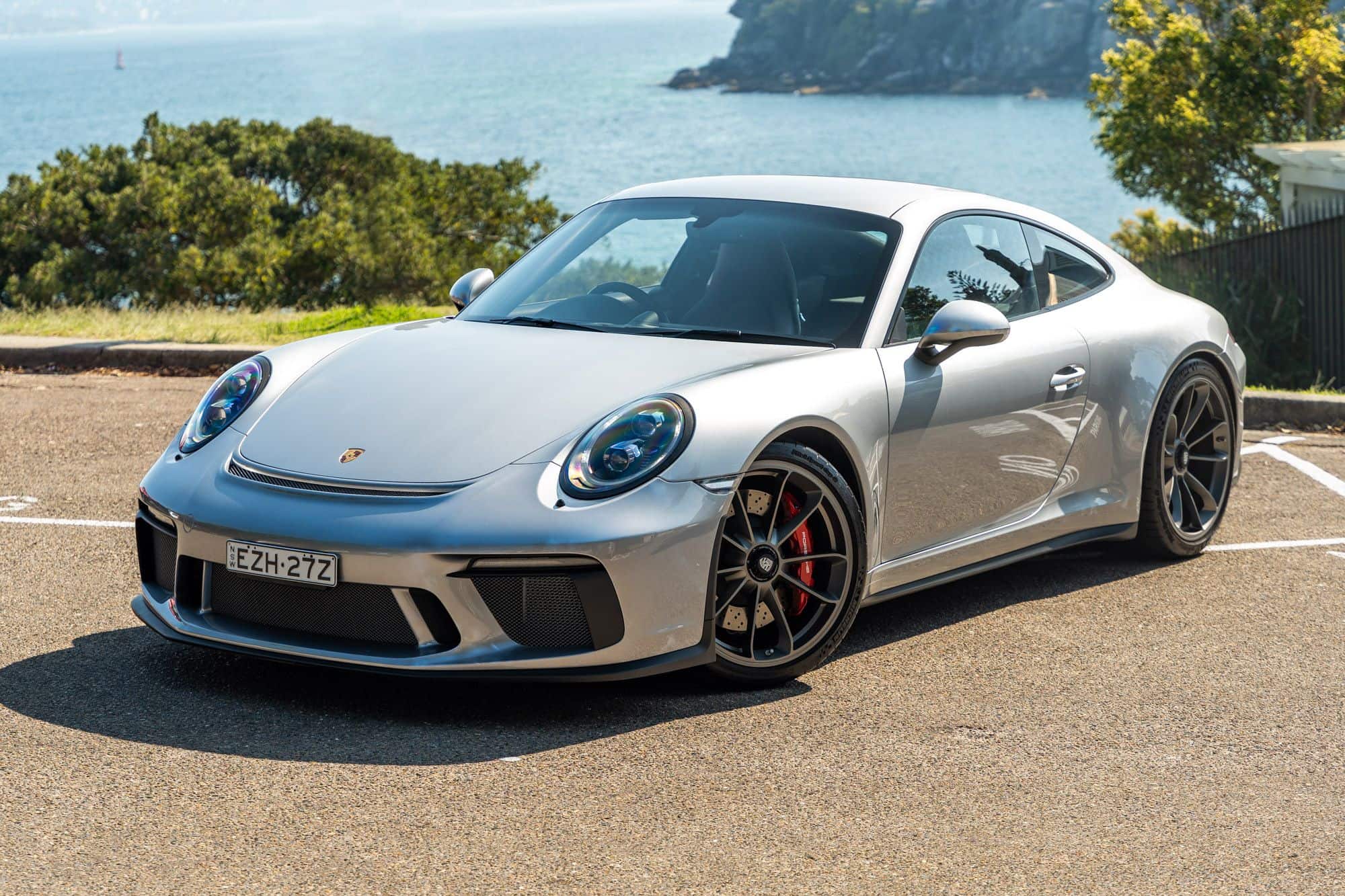 2018 Porsche 911 GT3 Touring in GT Silver Metallic