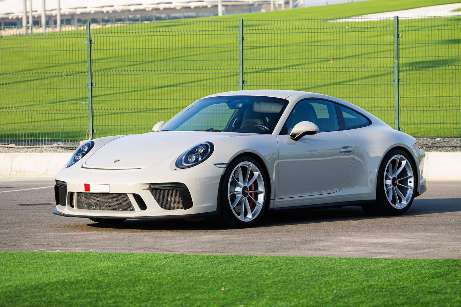 2018 Porsche 911 GT3 Touring in Chalk