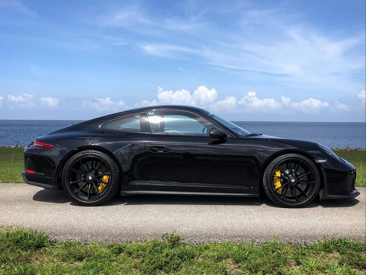 2019 Porsche 911 GT3 Touring in Jet Black Metallic