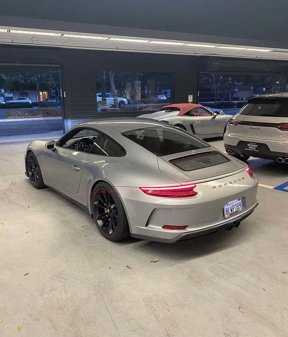 2018 Porsche 911 GT3 Touring in GT Silver Metallic