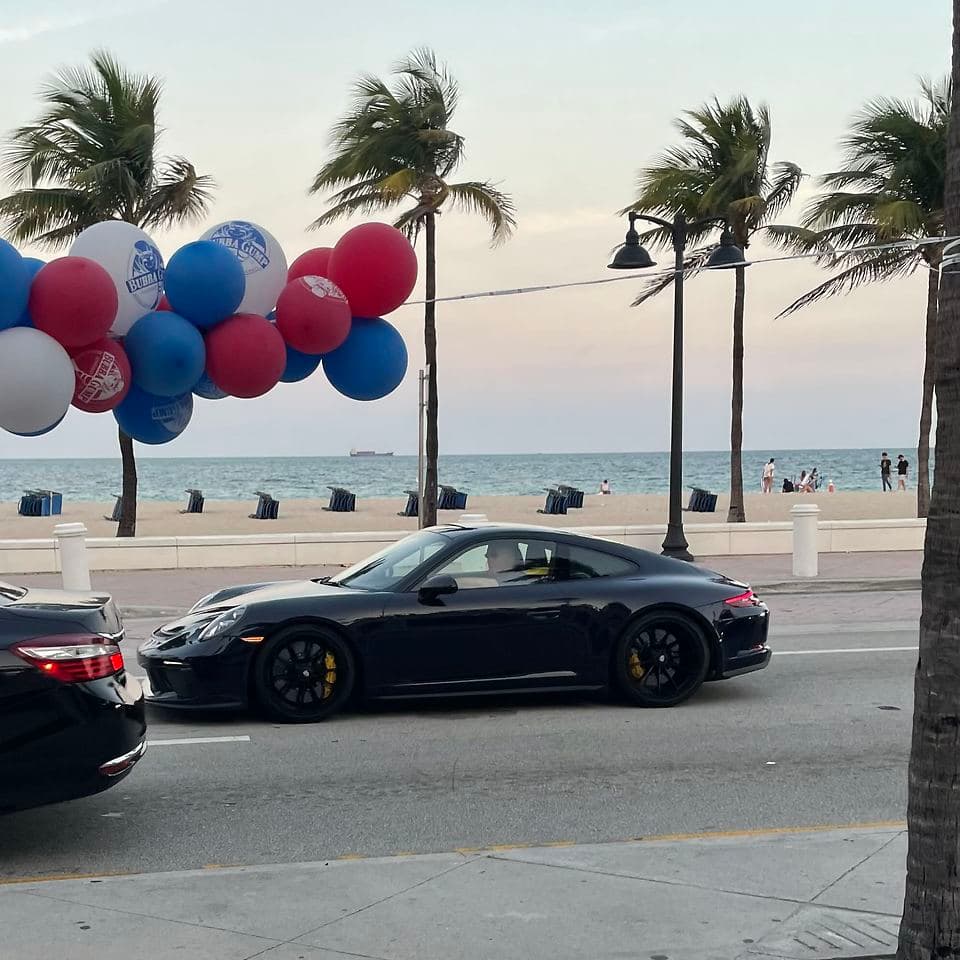 2018 Porsche 911 GT3 Touring in Exterior in Custom Color Non-Metallic