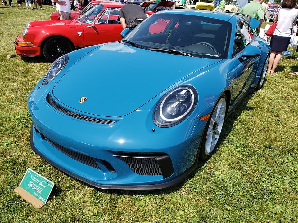 2018 Porsche 911 GT3 Touring in Exterior in Custom Color Non-Metallic