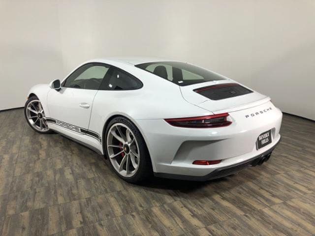 2018 Porsche 911 GT3 Touring in Carrara White Metallic