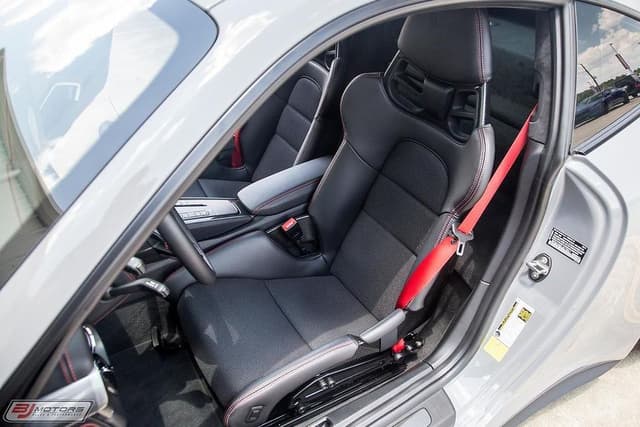2018 Porsche 911 GT3 Touring in Exterior in Custom Color Non-Metallic — photo 2