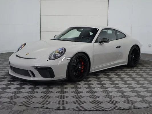 2018 Porsche 911 GT3 Touring in Chalk