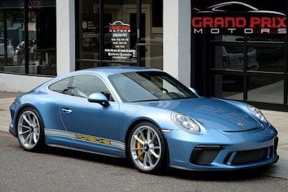 2018 Porsche 911 GT3 Touring in Exterior in Custom Color Metallic — photo 9