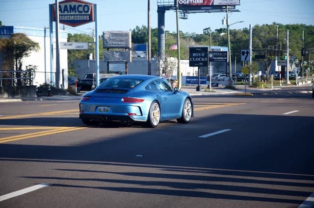 2018 Porsche 911 GT3 Touring in Exterior in Custom Color Metallic — photo 10