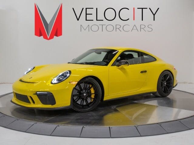 2018 Porsche 911 GT3 Touring in Racing Yellow