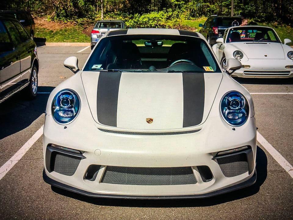 2018 Porsche 911 GT3 Touring in Chalk