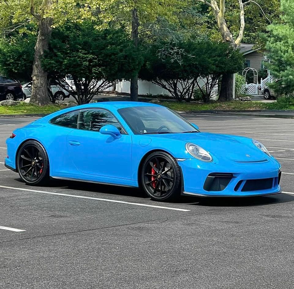 2018 Porsche 911 GT3 Touring in Exterior in Custom Color Non-Metallic