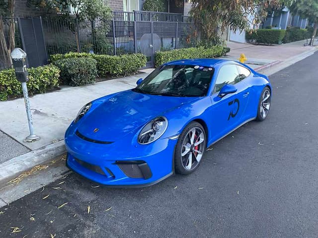 2018 Porsche 911 GT3 Touring in Exterior in Custom Color Non-Metallic — photo 23
