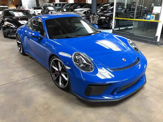 2018 Porsche 911 GT3 Touring in Exterior in Custom Color Non-Metallic — photo 34