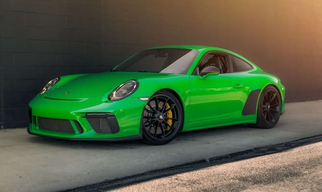 2018 Porsche 911 GT3 Touring in Exterior in Custom Color Non-Metallic — photo 2