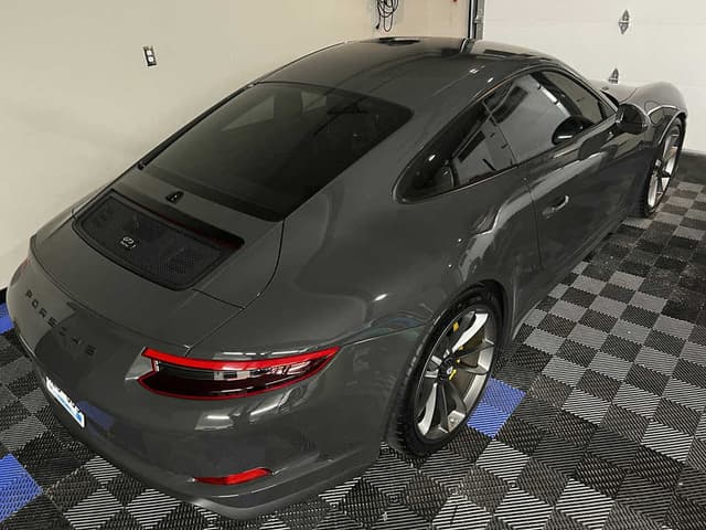 2019 Porsche 911 GT3 Touring in Unknown — photo 5