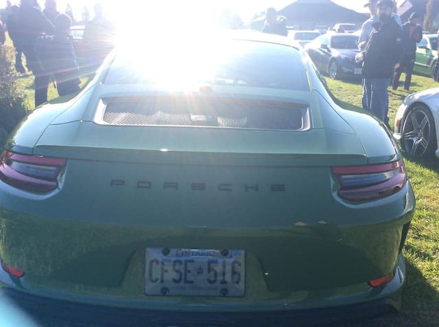 2018 Porsche 911 GT3 Touring in Unknown — photo 4