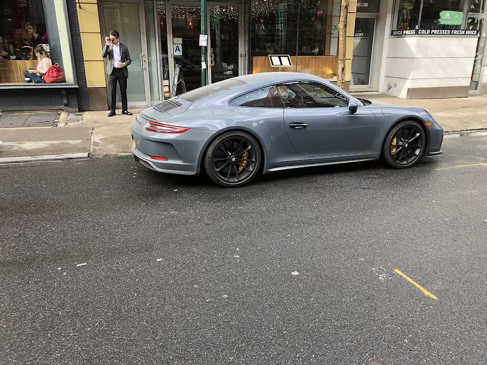2018 Porsche 911 GT3 Touring in Graphite Blue Metallic