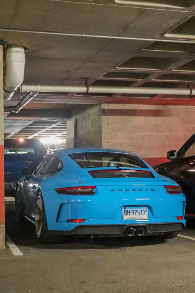 2018 Porsche 911 GT3 Touring in Exterior in Custom Color Non-Metallic — photo 2