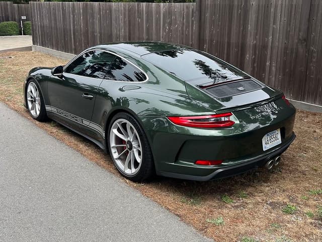 2019 Porsche 911 GT3 Touring in Unknown — photo 4