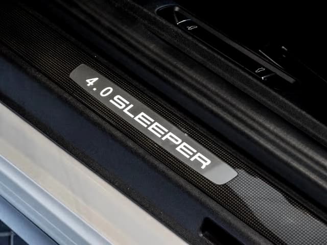 2018 Porsche 911 GT3 Touring in Chalk — photo 9
