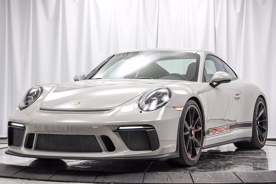 2018 Porsche 911 GT3 Touring in Chalk