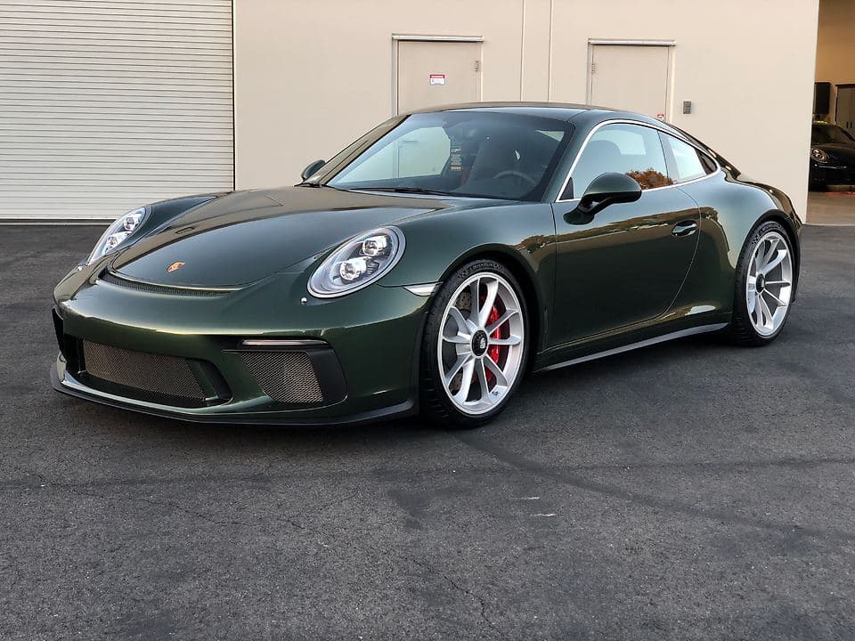 2018 Porsche 911 GT3 Touring in Exterior in Custom Color Metallic