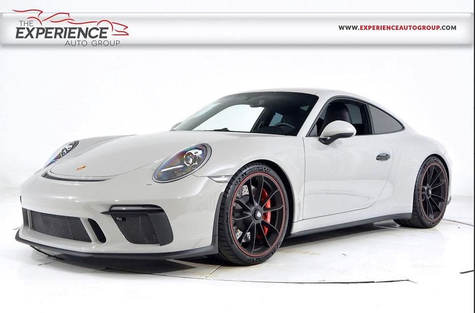 2018 Porsche 911 GT3 Touring in Chalk