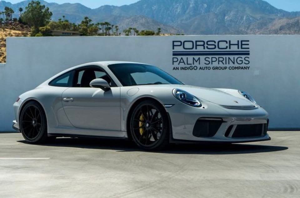 2018 Porsche 911 GT3 Touring in Chalk