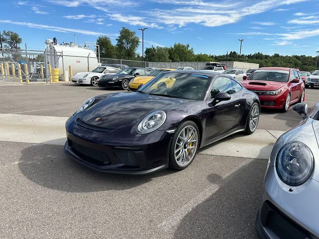 2019 Porsche 911 GT3 Touring in Exterior in Custom Color Metallic — photo 2