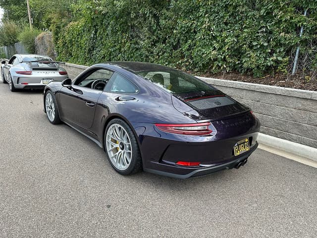 2019 Porsche 911 GT3 Touring in Exterior in Custom Color Metallic — photo 6