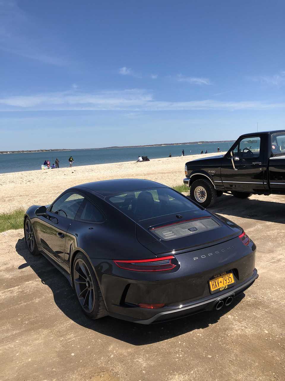 2018 Porsche 911 GT3 Touring in Jet Black Metallic