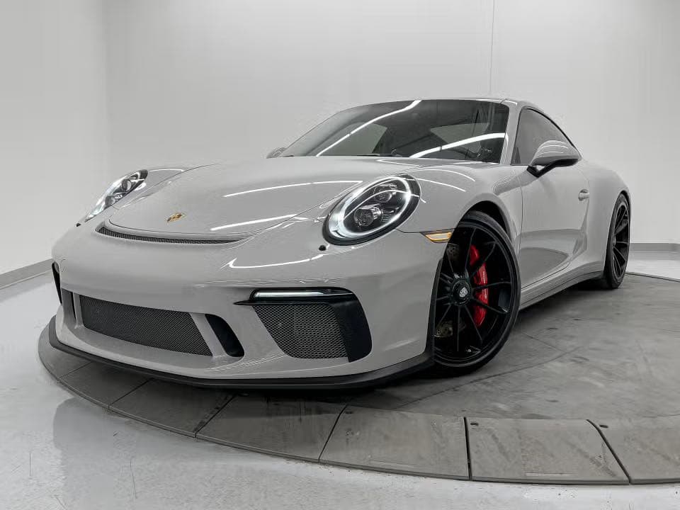 2018 Porsche 911 GT3 Touring in Chalk