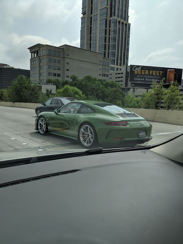 2018 Porsche 911 GT3 Touring in Exterior in Custom Color Non-Metallic — photo 8